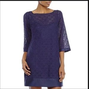 Laundry by Shelli Segal Lace Overlay Shift Dress Purple 3/4 bell sleeves Size 4